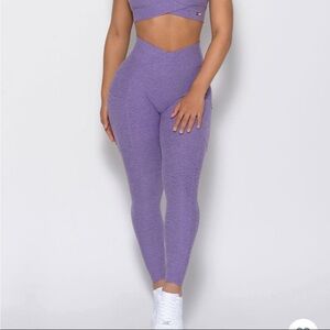 Contour pocket leggings in violet